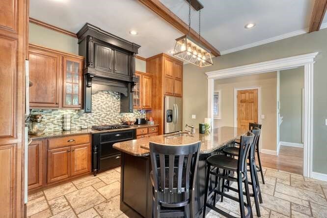 Listing photo 14